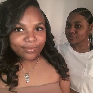 Meet your Posher, Tayla